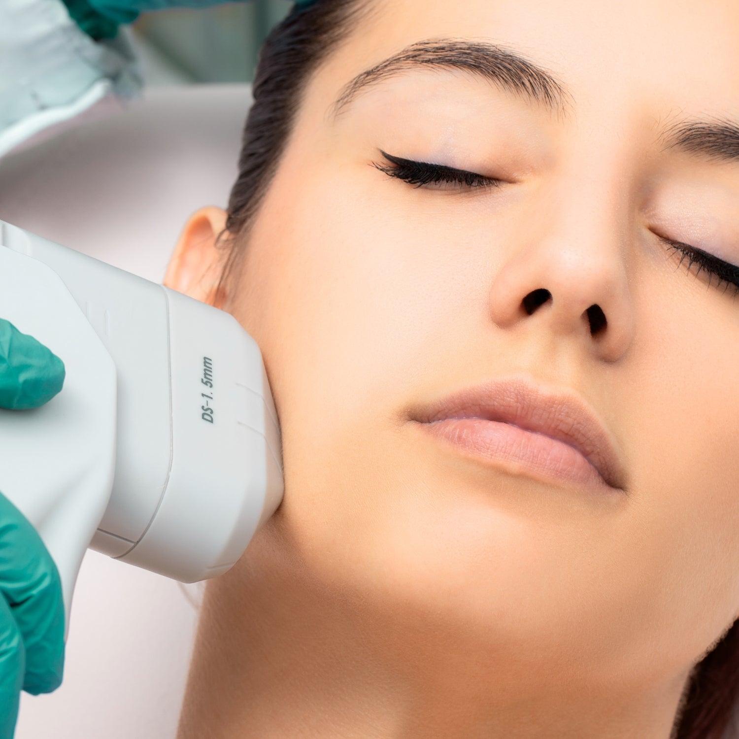 LIFTING FACIAL ROSTRO